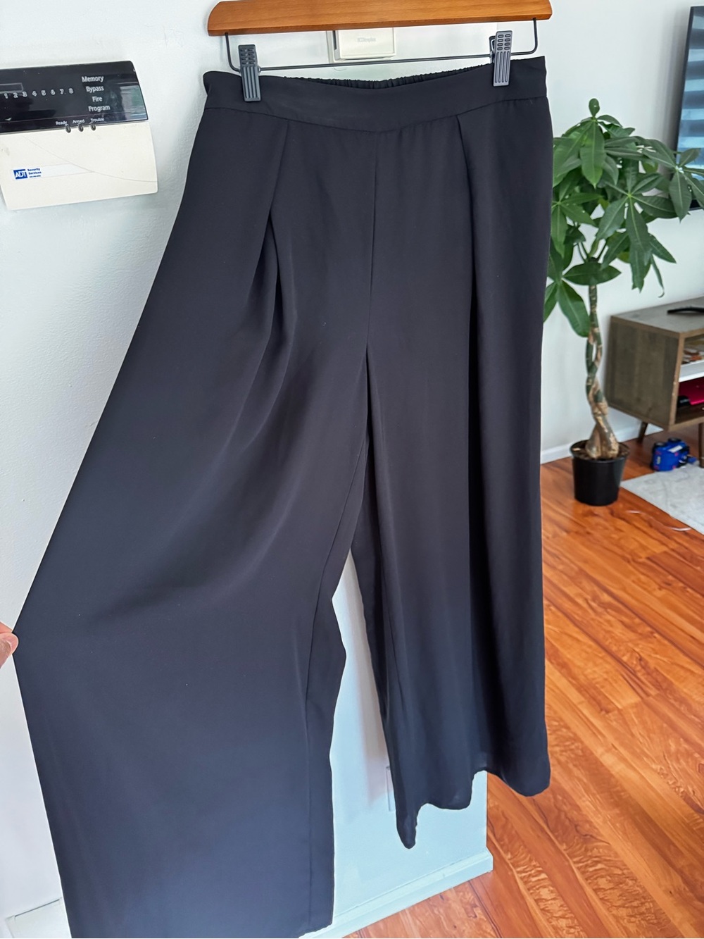 Reitmans Black Wide-Leg Palazzo Trousers